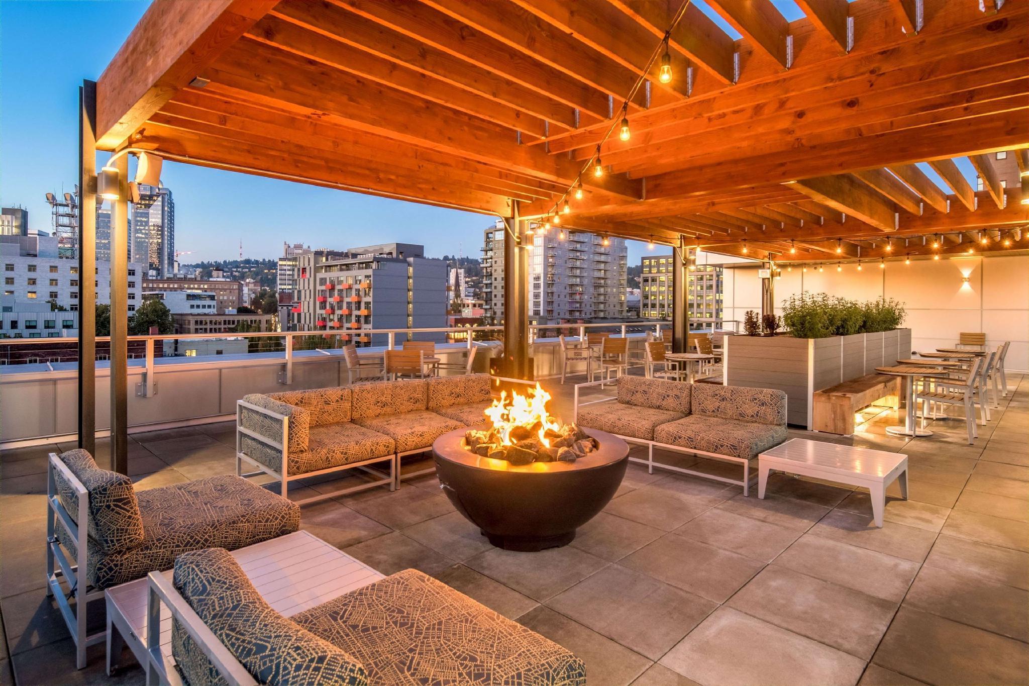 Hampton And By Hilton Portland-pearl District Portland