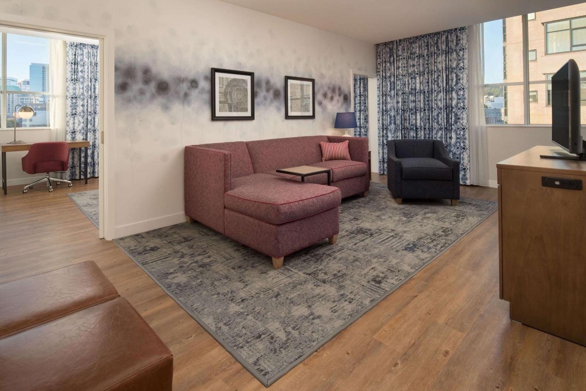 Hampton And By Hilton Portland-pearl District Hotel Portland