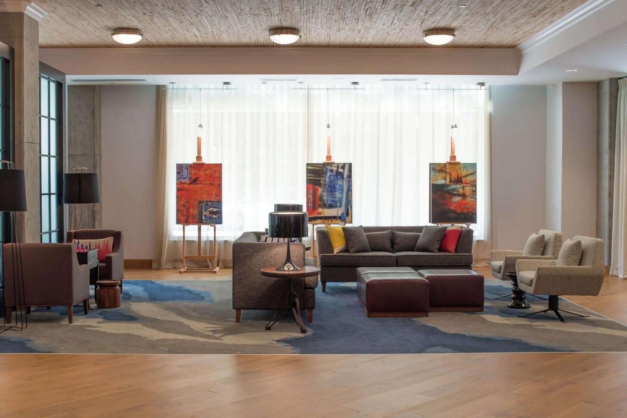 Hampton And By Hilton Portland-pearl District Hotel