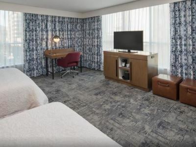 Hampton And By Hilton Portland-pearl District