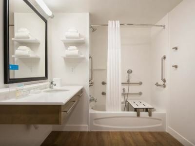 Hotel Hampton And By Hilton Portland-pearl District Portland